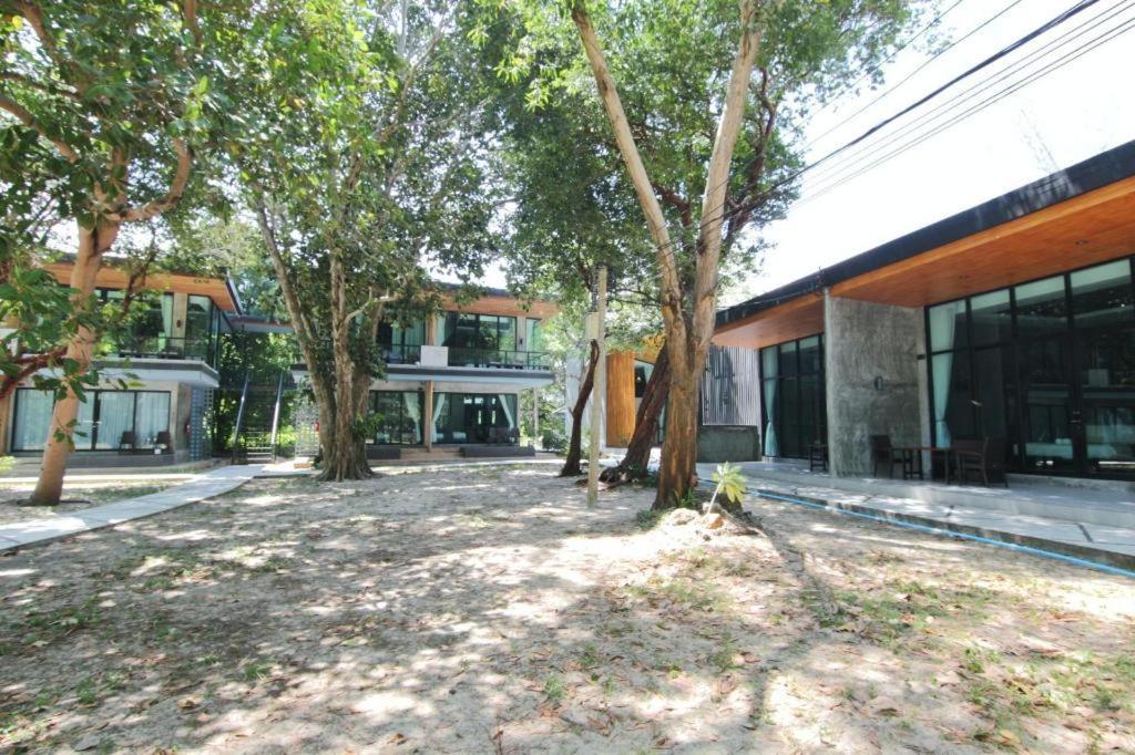 Baan Chao Mai Beach House Транг Экстерьер фото